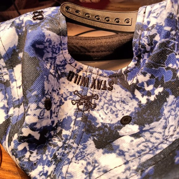 Violet Love Rebecca Michaels Trucker Hat cap Skull Cross Bones - Picture 3 of 6